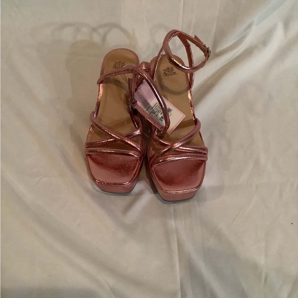 Wild Fable Metallic Pink Strappy Sandals
